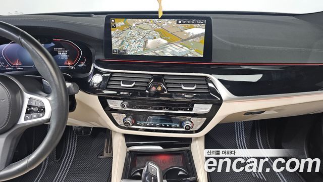 BMW Gran Turismo 630i xDrive World Premiere Edition