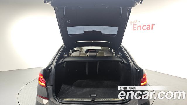 BMW Gran Turismo 630i xDrive World Premiere Edition