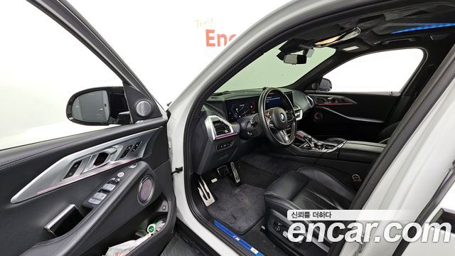 BMW XM 4.4