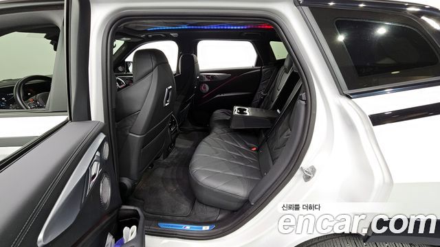 BMW XM 4.4