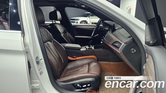 BMW 5-Series 520i M Sport