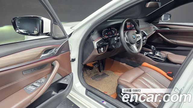 BMW 5-Series 520i M Sport