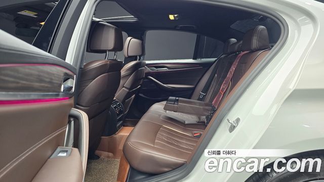 BMW 5-Series 520i M Sport