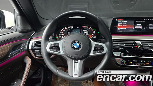 BMW 5-Series 520i M Sport