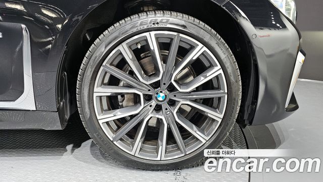 BMW 7-Series 730Ld xDrive M Sport