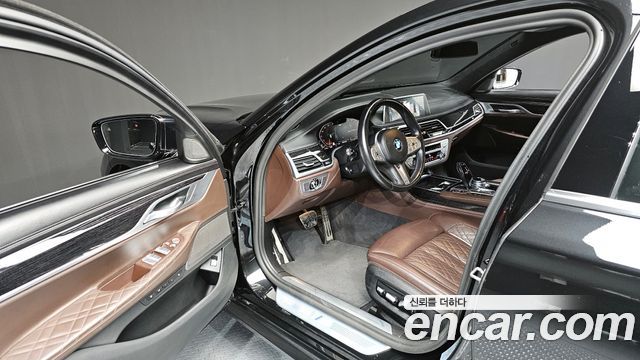 BMW 7-Series 730Ld xDrive M Sport
