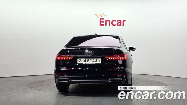 Audi A6 45 TFSI Premium