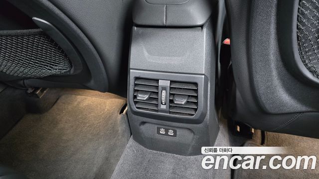 BMW 2-Series 218d Advantage