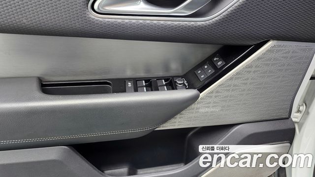 Land Rover Range Rover Velar 2.0 D240 R-Dynamic SE