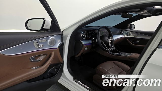Mercedes-Benz E-Class E350 4MATIC Avantgarde