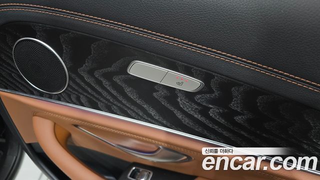 Mercedes-Benz E-Class E220d 4MATIC AMG Line
