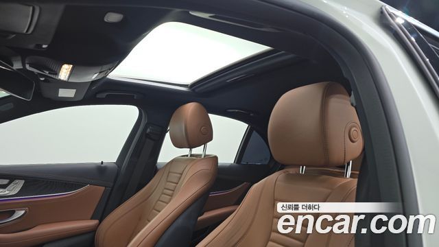 Mercedes-Benz E-Class E220d 4MATIC AMG Line