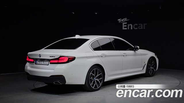 BMW 5-Series 530e M Sport