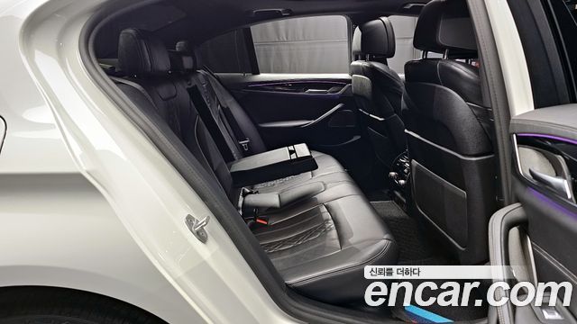 BMW 5-Series 530e M Sport
