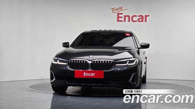 BMW 5-Series 530i Luxury