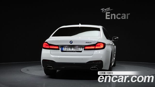 BMW 5-Series 530i M Sport Package