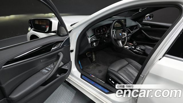 BMW 5-Series 530i M Sport Package