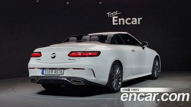 Mercedes-Benz E-Class E450 4MATIC Cabriolet