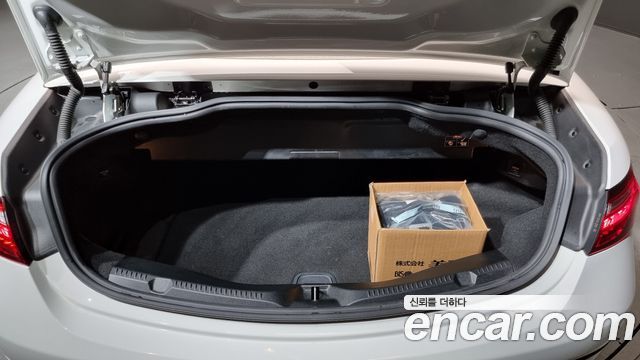 Mercedes-Benz E-Class E450 4MATIC Cabriolet