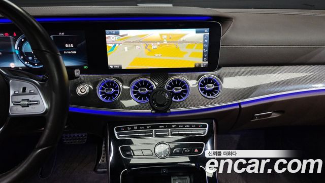 Mercedes-Benz CLS-Class CLS300d AMG Line