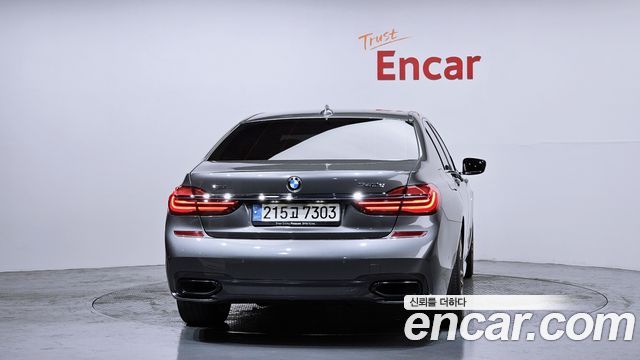 BMW 7-Series 740d xDrive M Sport