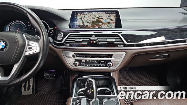 BMW 7-Series 740d xDrive M Sport