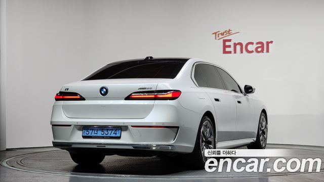 BMW i7 xDrive 60 Design Pure Excellence