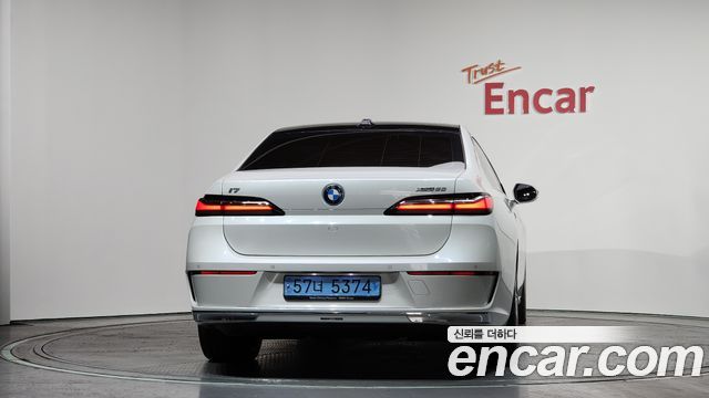 BMW i7 xDrive 60 Design Pure Excellence