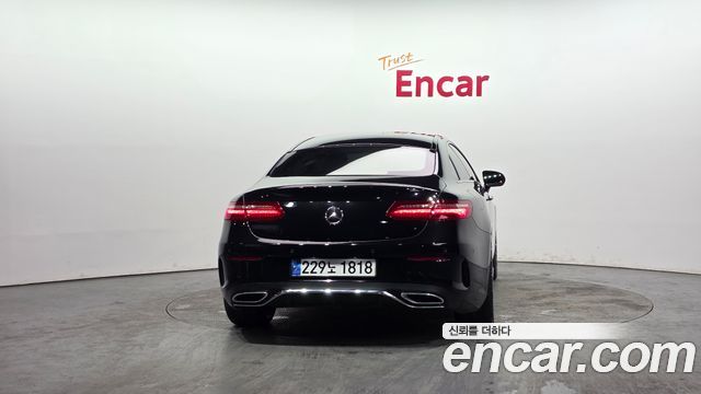 Mercedes-Benz E-Class E220d Coupe