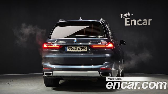 BMW X7 xDrive 40d Design Pure Excellence 7-Seater