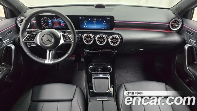 Mercedes-Benz A-Class A220 Hatchback
