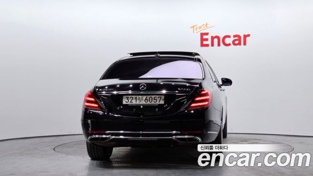 Mercedes-Benz S-Class Maybach S650