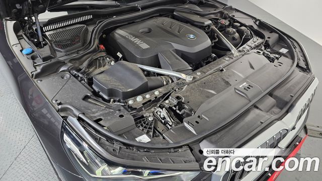 BMW 5-Series 530i xDrive M Sport