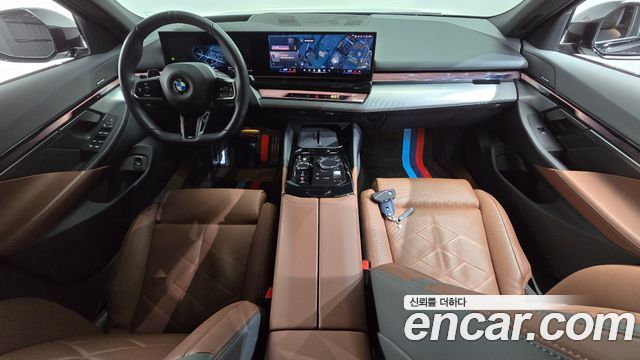 BMW 5-Series 530i xDrive M Sport