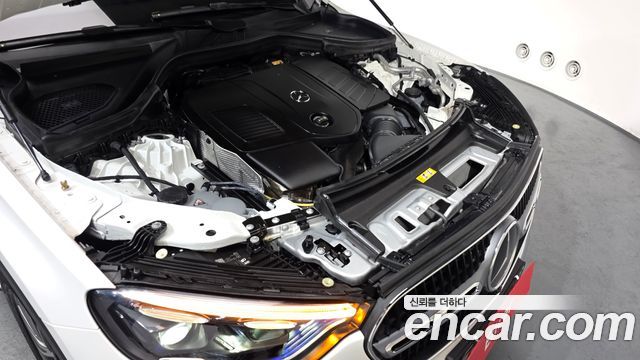 Mercedes-Benz GLC-Class GLC 300 4MATIC Avantgarde