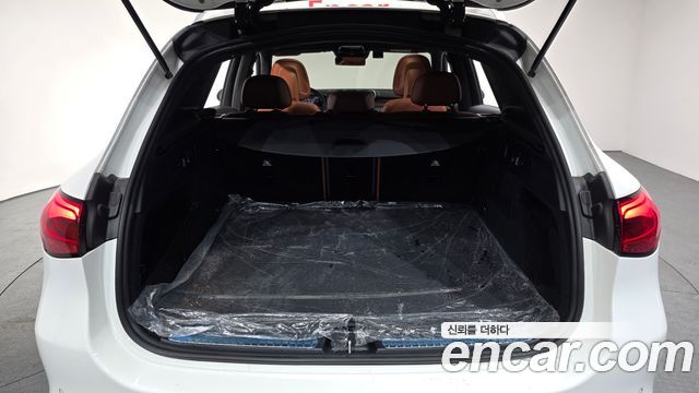 Mercedes-Benz GLC-Class GLC 300 4MATIC Avantgarde