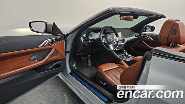 BMW 4-Series M440i xDrive Convertible