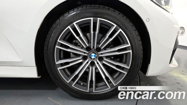 BMW 3-Series 320i M Sport