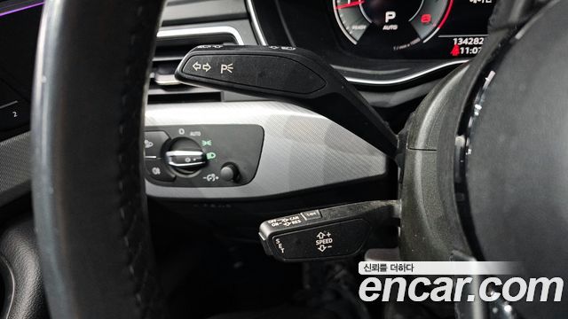 Audi A4 40 TFSI
