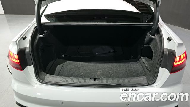 Audi A4 40 TFSI