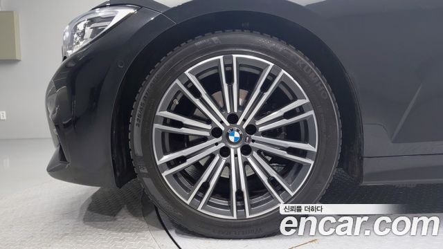 BMW 3-Series 320i M Sport
