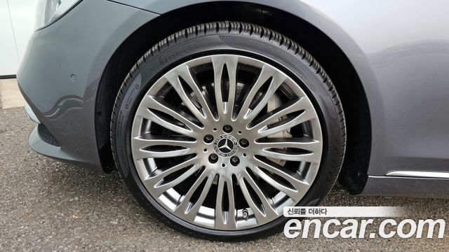 Mercedes-Benz S-Class S560L 4MATIC