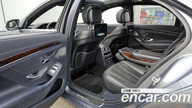 Mercedes-Benz S-Class S560L 4MATIC