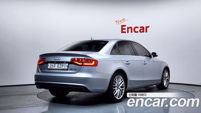 Audi A4 30 TDI Dynamic