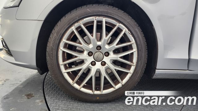 Audi A4 30 TDI Dynamic