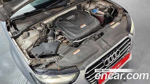 Audi A4 30 TDI Dynamic