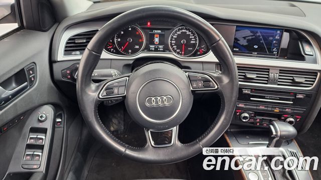 Audi A4 30 TDI Dynamic