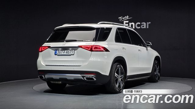 Mercedes-Benz GLE-Class GLE300d 4MATIC