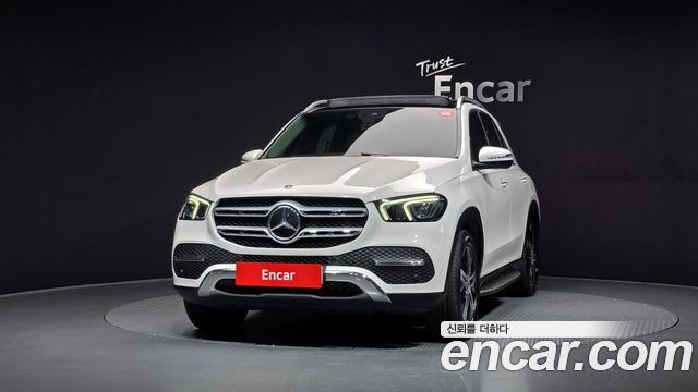 Mercedes-Benz GLE-Class GLE300d 4MATIC