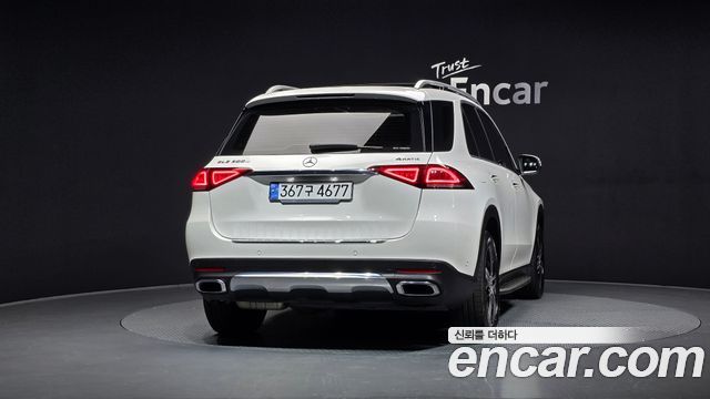 Mercedes-Benz GLE-Class GLE300d 4MATIC
